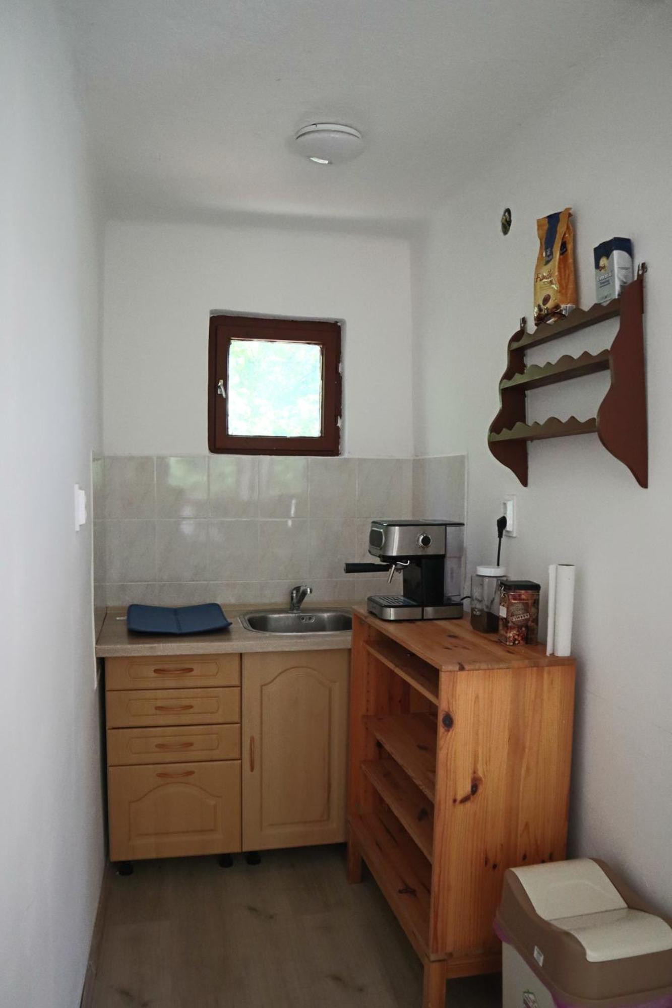 Madarles Vendeghaz Abaliget Exterior foto